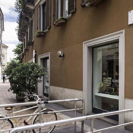 Osti 3 Beautifully Furnished Apartment Milan Exterior photo