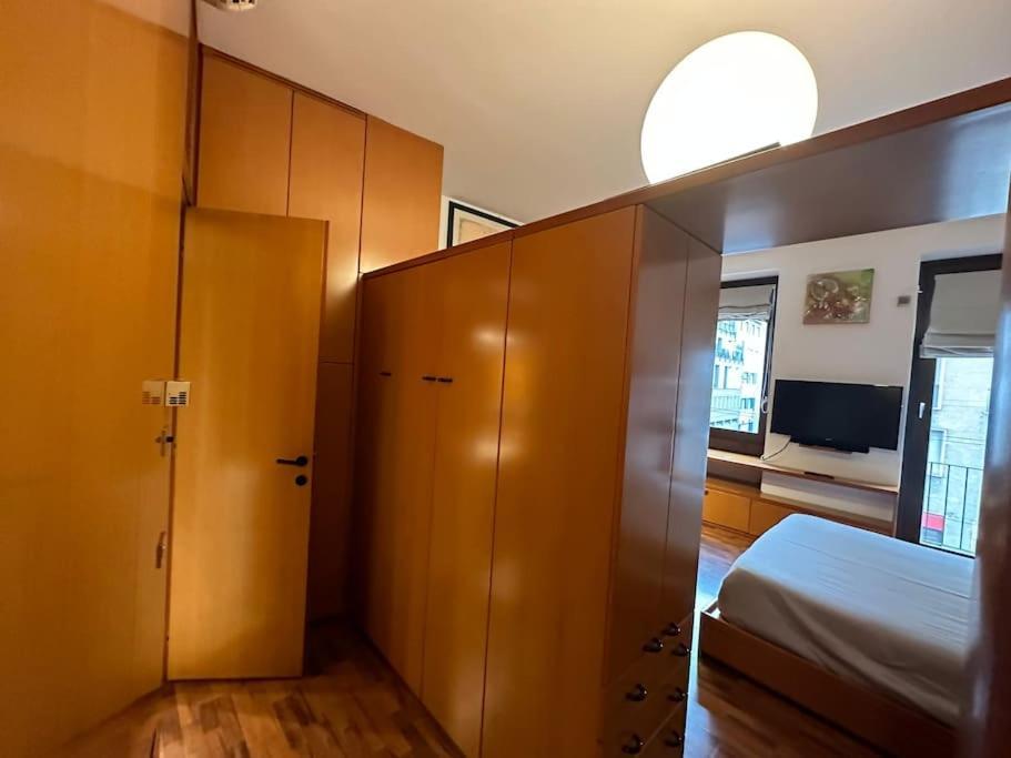Osti 3 Beautifully Furnished Apartment Milan Exterior photo